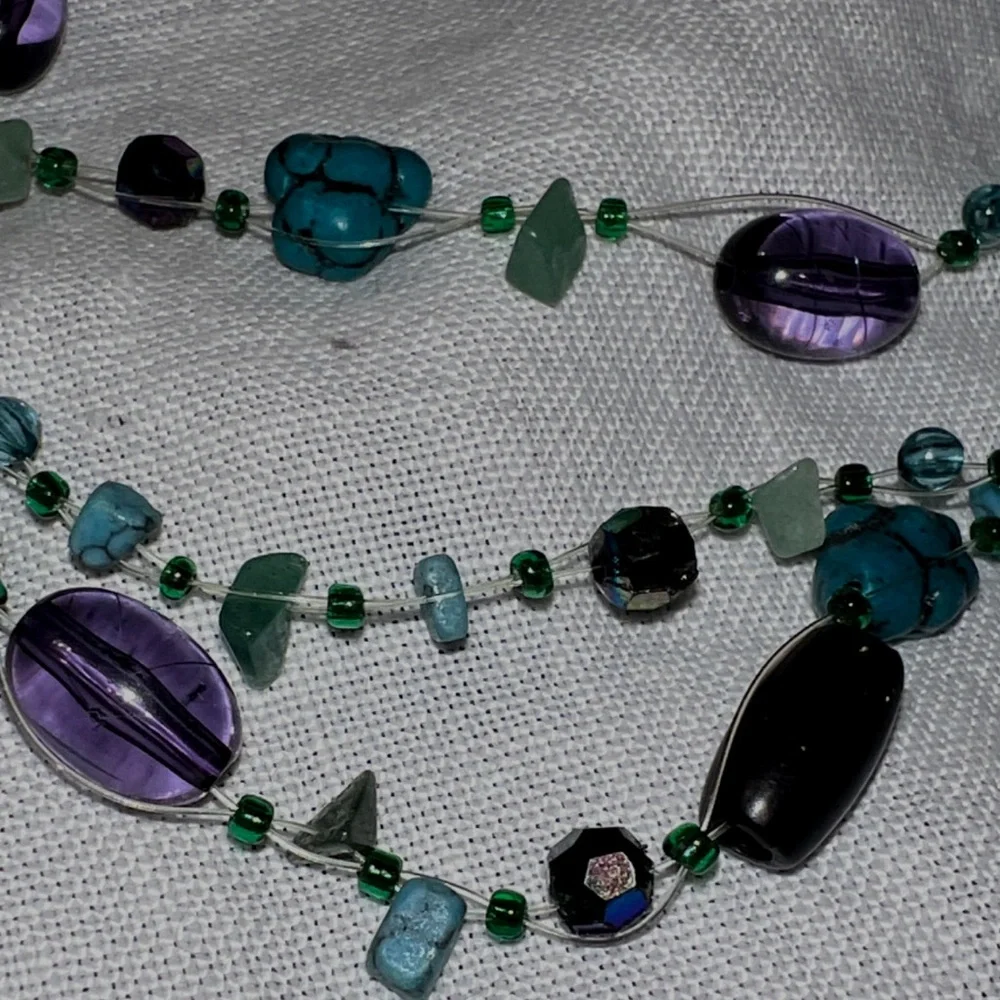 Vintage‎ Purple and Teal necklace set 18in glass beads festival multi strand
